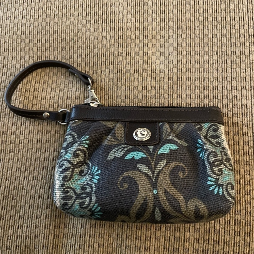 Spartina 449 Daufuskie Island Pleated Linen Wristlet